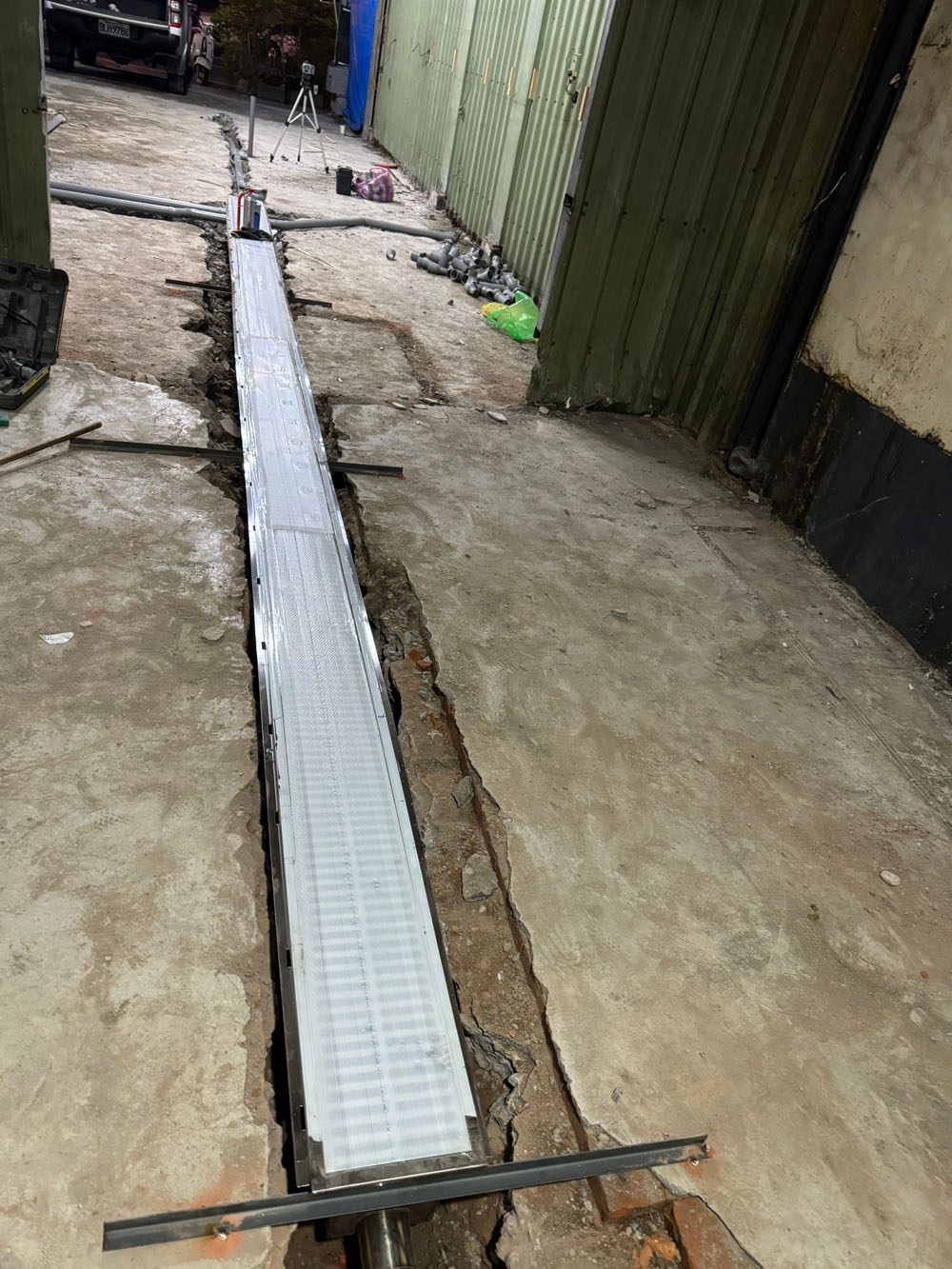 排水管路、水溝、油水分離槽工程14